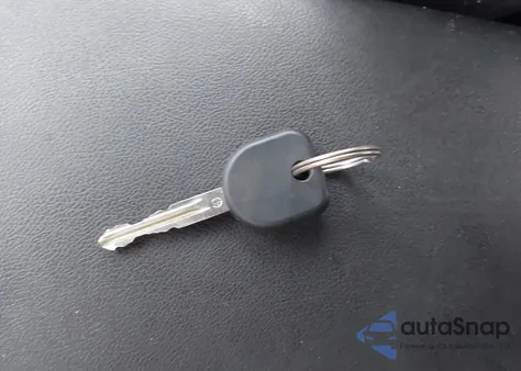 2009 Pontiac G6 from USA, damaged, VIN 1G2ZG57B294135661